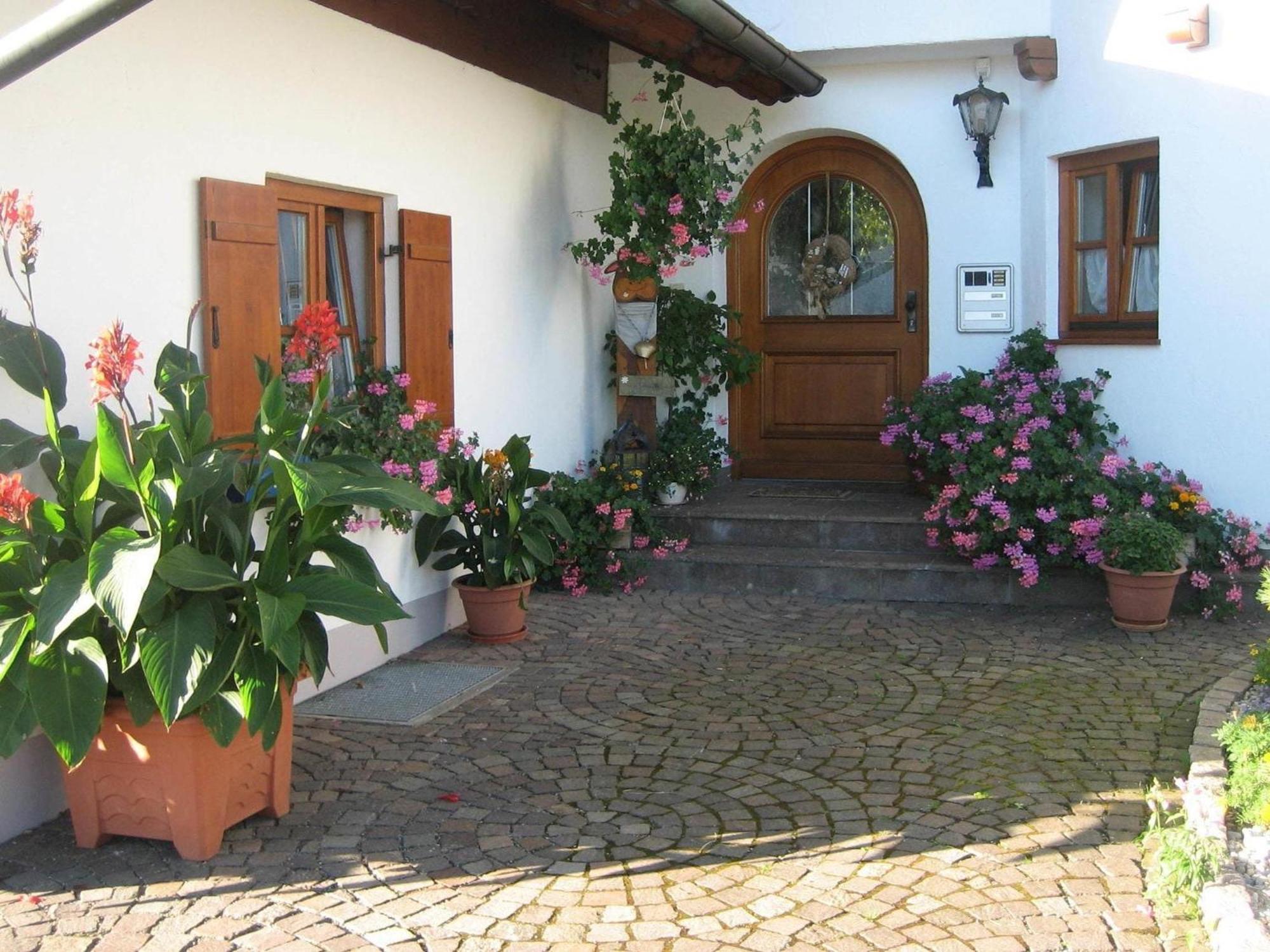 Apartment In The Allg U With View Of The Bavarian Alps Bernbeuren エクステリア 写真
